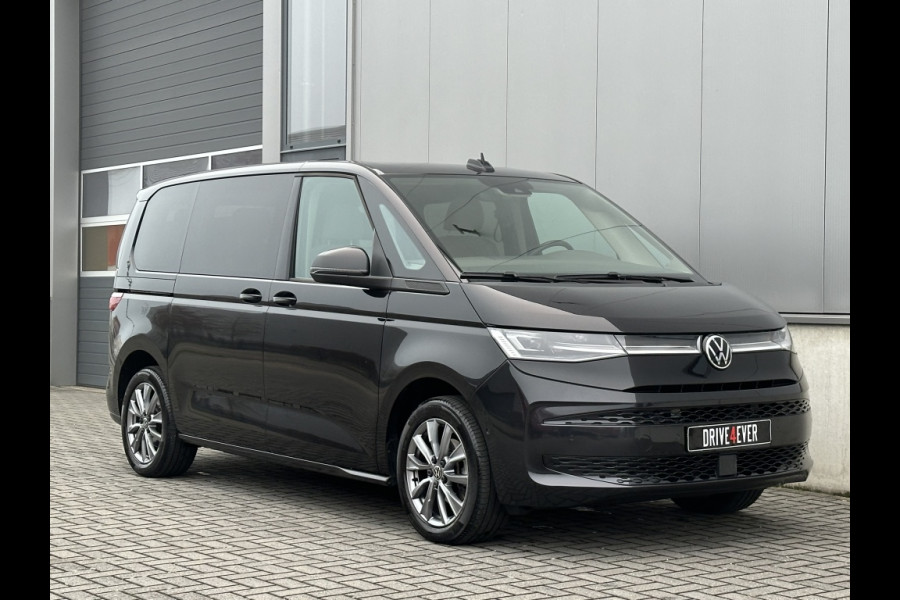 Volkswagen Multivan 1.5 eTSI 2022 L1H1 Style PANO NAVI ACC ECC PDC ELEK PAKKT