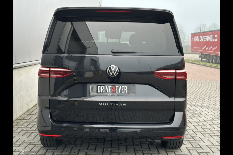 Volkswagen Multivan 1.5 eTSI 2022 L1H1 Style PANO NAVI ACC ECC PDC ELEK PAKKT