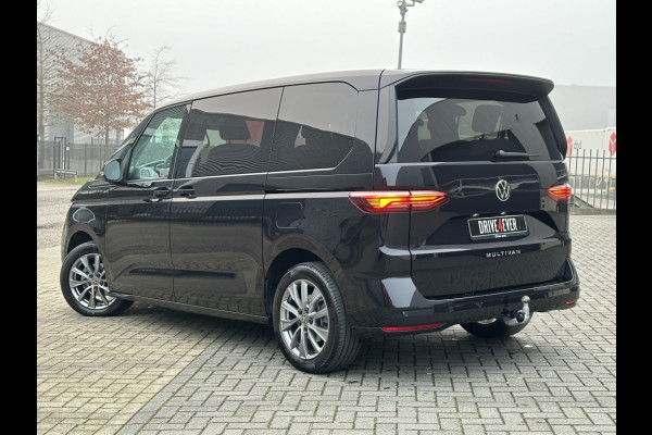 Volkswagen Multivan 1.5 eTSI 2022 L1H1 Style PANO NAVI ACC ECC PDC ELEK PAKKT