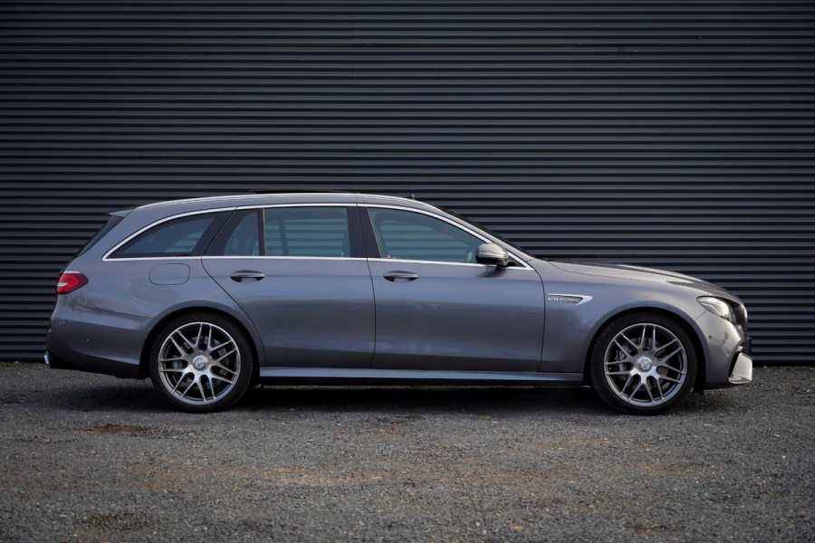 Mercedes-Benz E-Klasse Estate AMG 63 4MATIC Premium Plus / Pano / Widescreen / Multibeam