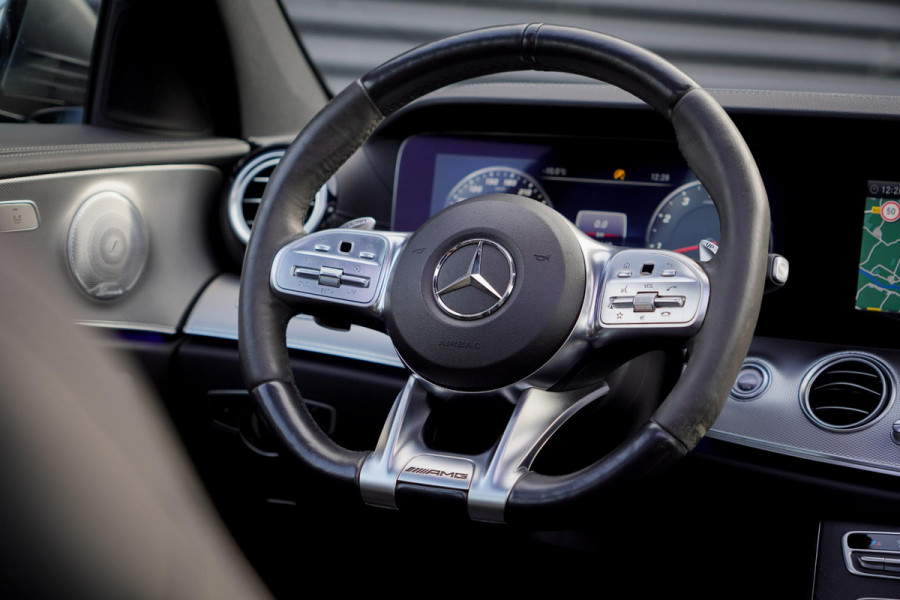 Mercedes-Benz E-Klasse Estate AMG 63 4MATIC Premium Plus / Pano / Widescreen / Multibeam