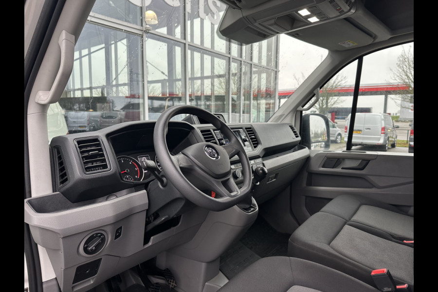 Volkswagen Crafter 35 2.0 TDI L3H3 Comfortline | Navi | Carplay | Stoelverw. | 3T trekhaak | PDC