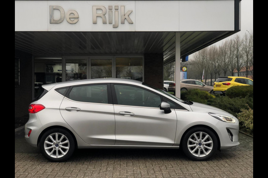 Ford Fiesta 1.1 Trend | Airco, Carplay/Android, DAB, Lane Assist, Trekhaak |