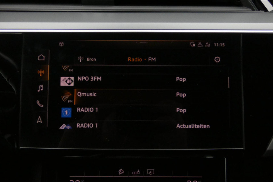 Audi e-tron E-tron 50 quattro Launch edition 71 kWh | LUCHTVERING | ELEKTRISCH VERSTELBARE STOELEN | AFNEEMBARE TREKHAAK