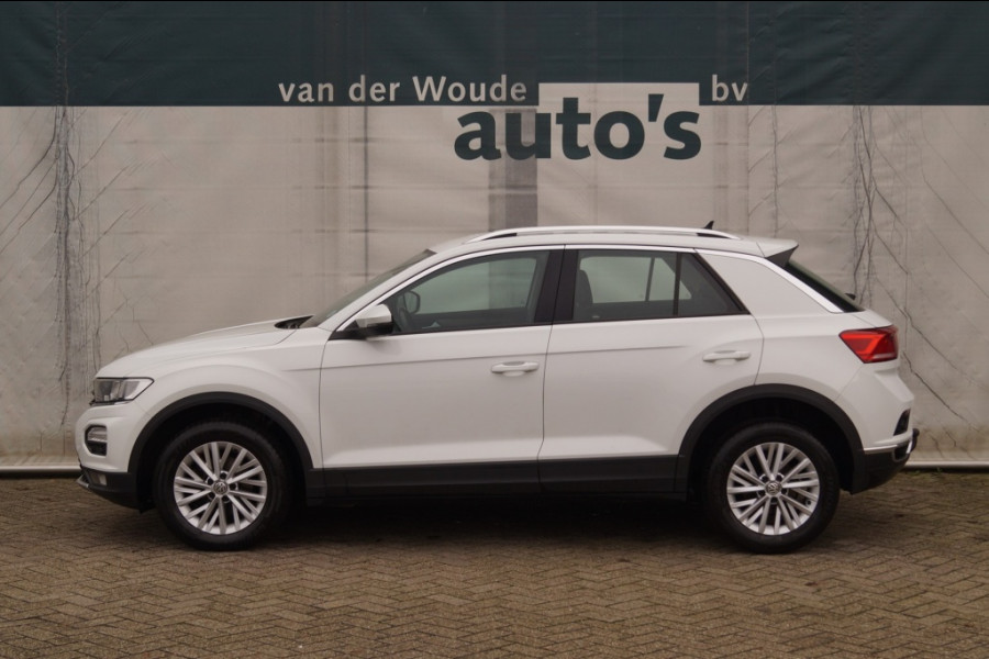 Volkswagen T-Roc 1.5 TSI 150pk DSG Style Business -NAVI-ECC-PDC-