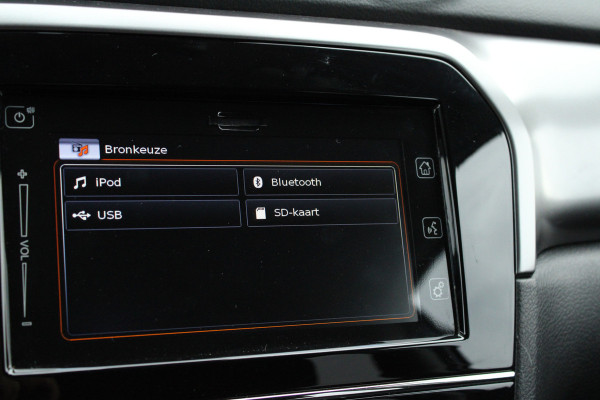 Suzuki Vitara 1.5 Hybrid Select CARPLAY | CAMERA | CRUISE ADAPTIEF| TREKHAAK