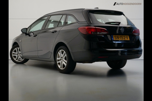 Opel Astra Sports Tourer 1.0 Sport Edition (APPLE CARPLAY,LED VERLICHTING,PARKEERSENSOREN,LM-VELGEN,CRUISE,NIEUWE APK,TOPCONDITIE)