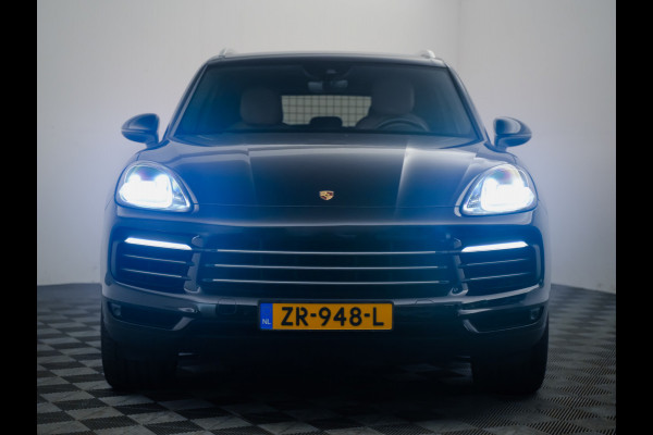 Porsche Cayenne 3.0 E-Hybrid 462pk Sport Chrono (matrix,sportleer,luchtvering,360)