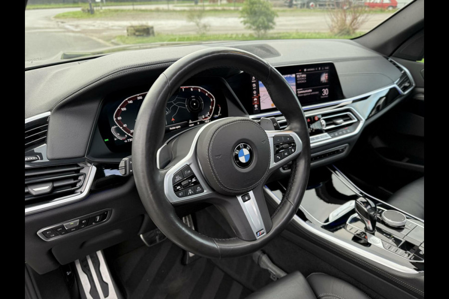 BMW X5 xDrive40i High Executive M-Sport Panoramadak|Laser LED|Keyless|Head-Up|Camera|Softclose door