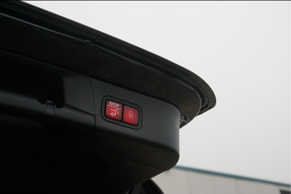 Mercedes-Benz B-Klasse B 250 e AMG Line Night | Burmester Multibeam Keyless-Go Verwarmd Stuurwiel