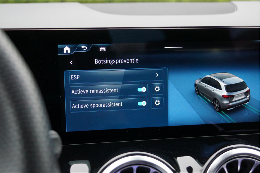Mercedes-Benz B-Klasse B 250 e AMG Line Night | Burmester Multibeam Keyless-Go Verwarmd Stuurwiel