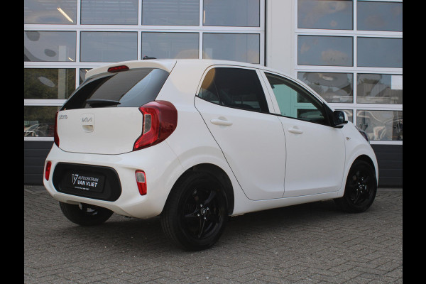 Kia Picanto 1.0 DPi BlackLine | 5-Pers. | Airco | Cruise | Bluetooth | Priv Glass | Black Gloss Velgen