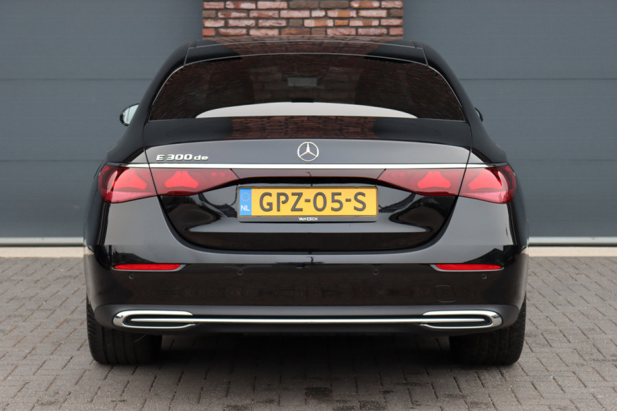 Mercedes-Benz E-Klasse 300 de Luxury Line Aut9 | Hyperscreen | Stoelventilatie | Distronic+ | Burmester 4D | Keyless Go | Rijassistentiepakket+ | Leder | Exclusief pakket | Camera |