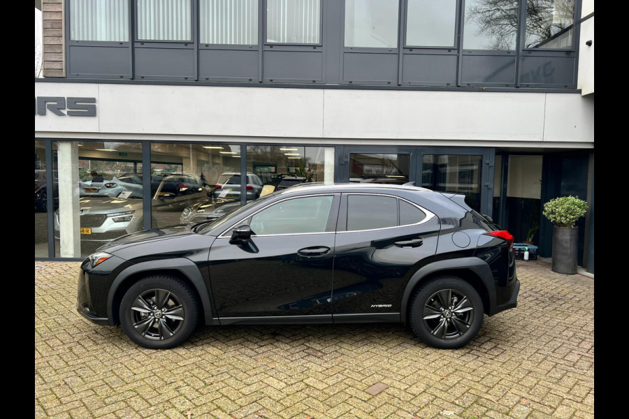 Lexus UX 250h Business Line Pro