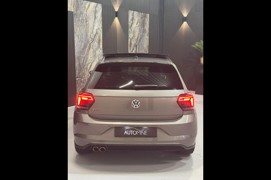 Volkswagen Polo 2.0 TSI GTI|PANO|KEYLESS|BLIND SPOT|BEATS|BOMVOL