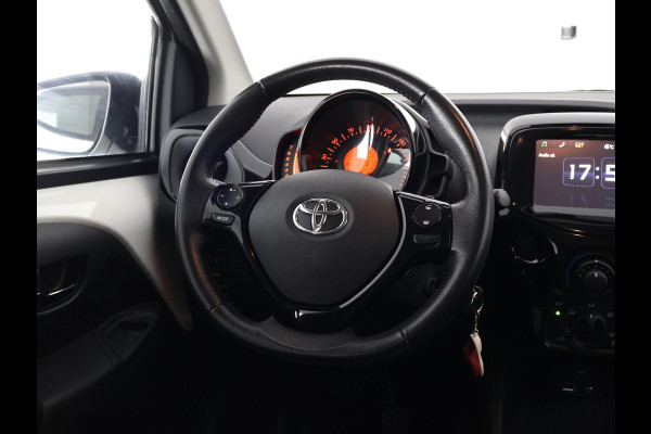 Toyota Aygo 1.0 VVT-i X-Joy Pack Automaat