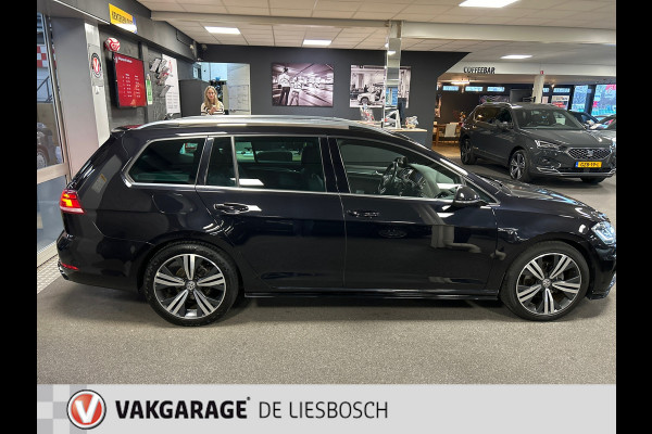 Volkswagen GOLF Variant 1.0 TSI Highline Business R-line.virtual,navi,camera,boeken,adaptive.apple