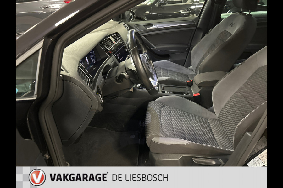 Volkswagen GOLF Variant 1.0 TSI Highline Business R-line.virtual,navi,camera,boeken,adaptive.apple