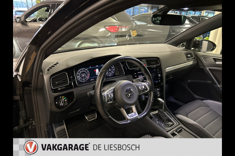 Volkswagen GOLF Variant 1.0 TSI Highline Business R-line.virtual,navi,camera,boeken,adaptive.apple