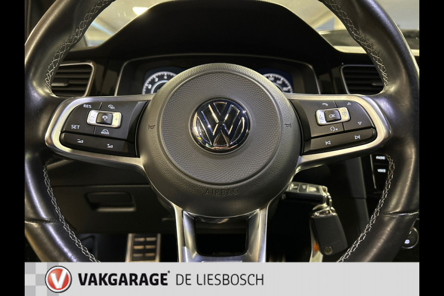 Volkswagen GOLF Variant 1.0 TSI Highline Business R-line.virtual,navi,camera,boeken,adaptive.apple