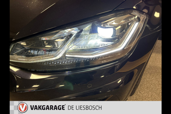 Volkswagen GOLF Variant 1.0 TSI Highline Business R-line.virtual,navi,camera,boeken,adaptive.apple