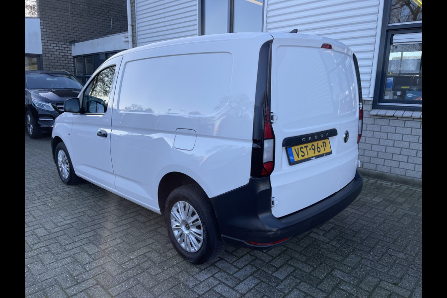 Volkswagen Caddy Cargo 2.0 TDI Comfort / vaste prijs rijklaar € 12.950 ex btw / lease vanaf € 237 / airco / cruise control / Apple Carplay Android Auto / euro 6 diesel