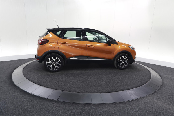 Renault Captur TCe 120 EDC Intens | Trekhaak | Camera | Stoelverwarming | Navigatie