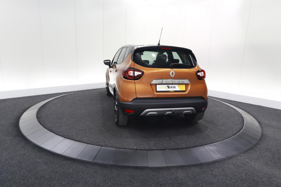 Renault Captur TCe 120 EDC Intens | Trekhaak | Camera | Stoelverwarming | Navigatie