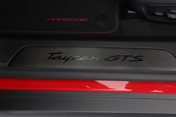 Porsche Taycan Sport Turismo GTS | 93 kWh Accu Plus | Surround View | InnoDrive | Sport Chrono Pakket | Panoramadak