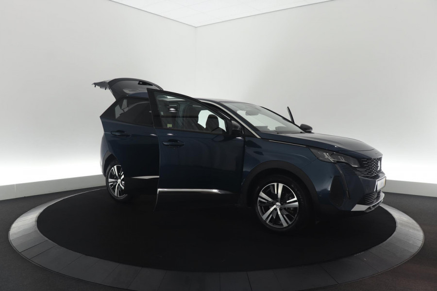 Peugeot 3008 PureTech 130 EAT8 Allure | Camera | Dodehoekdetectie | Apple Carplay | Navigatie | Parkeersensoren