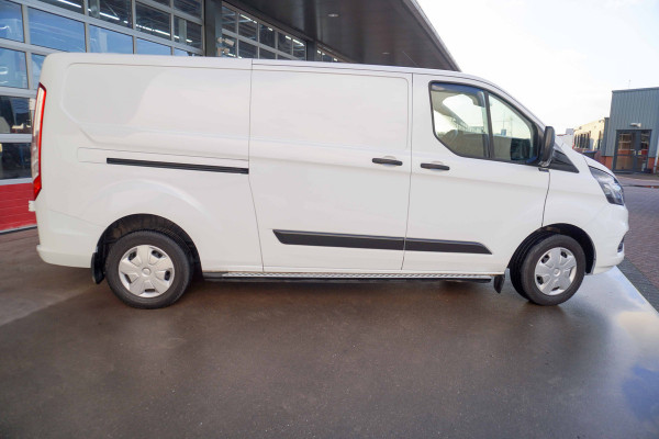 Ford Transit Custom 300L 2.0 TDCI 130PK L2H1 Trend Schuifdeur links en rechts nr.V011 | Airco | Cruise | Trekhaak