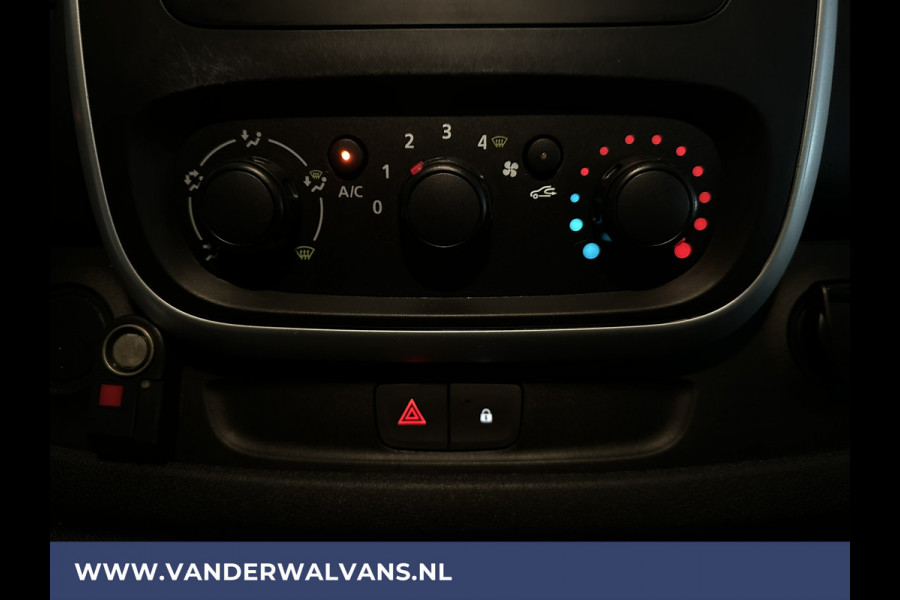 Renault Trafic 1.6 dCi L1H1 Euro6 Airco | Navigatie | Cruisecontrol | Trekhaak | Parkeersensoren | Bijrijdersbank