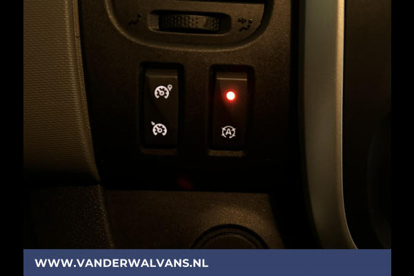 Renault Trafic 1.6 dCi L1H1 Euro6 Airco | Navigatie | Cruisecontrol | Trekhaak | Parkeersensoren | Bijrijdersbank