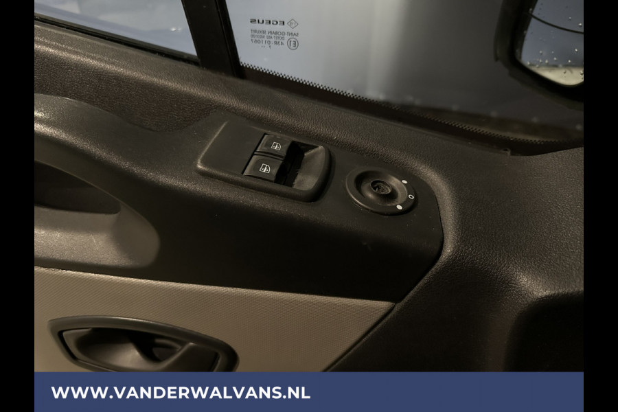 Renault Trafic 1.6 dCi L1H1 Euro6 Airco | Navigatie | Cruisecontrol | Trekhaak | Parkeersensoren | Bijrijdersbank