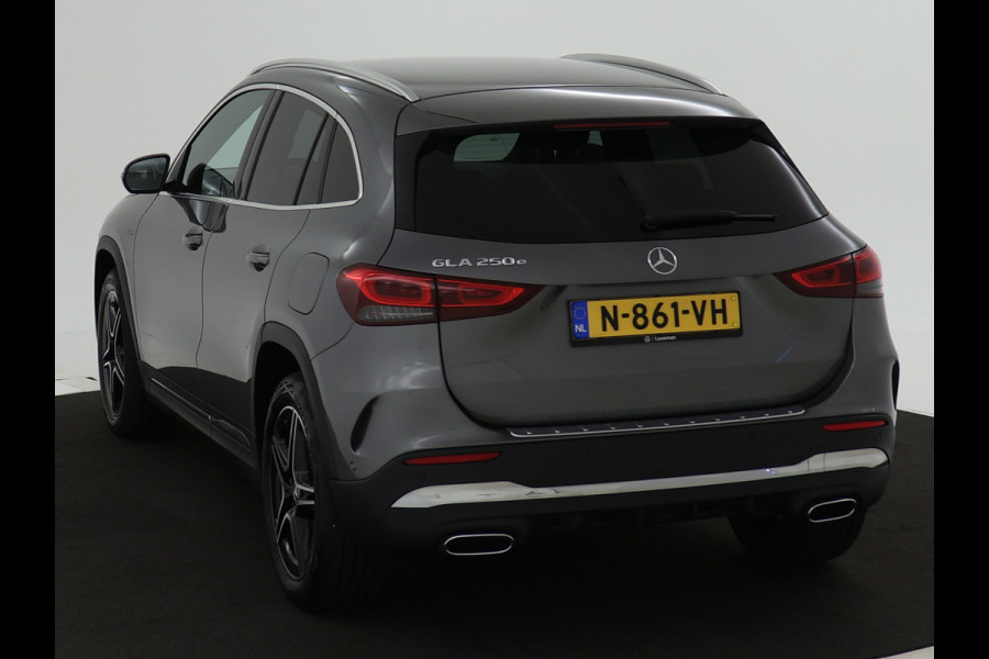 Mercedes-Benz GLA 250 e Business Solution AMG Limited | Lichtmetalen velgen | MBUX wide screen | Parking support | Navigatie | Inclusief 24 maanden MB Certified garantie voor Europa.