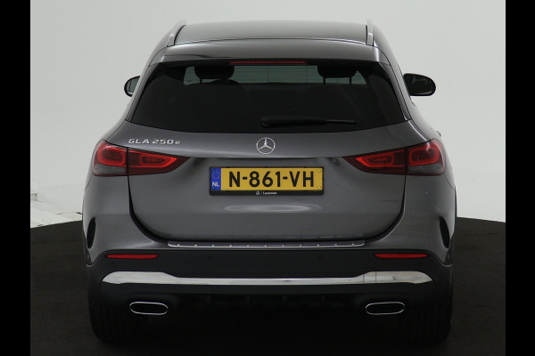 Mercedes-Benz GLA 250 e Business Solution AMG Limited | Lichtmetalen velgen | MBUX wide screen | Parking support | Navigatie | Inclusief 24 maanden MB Certified garantie voor Europa.