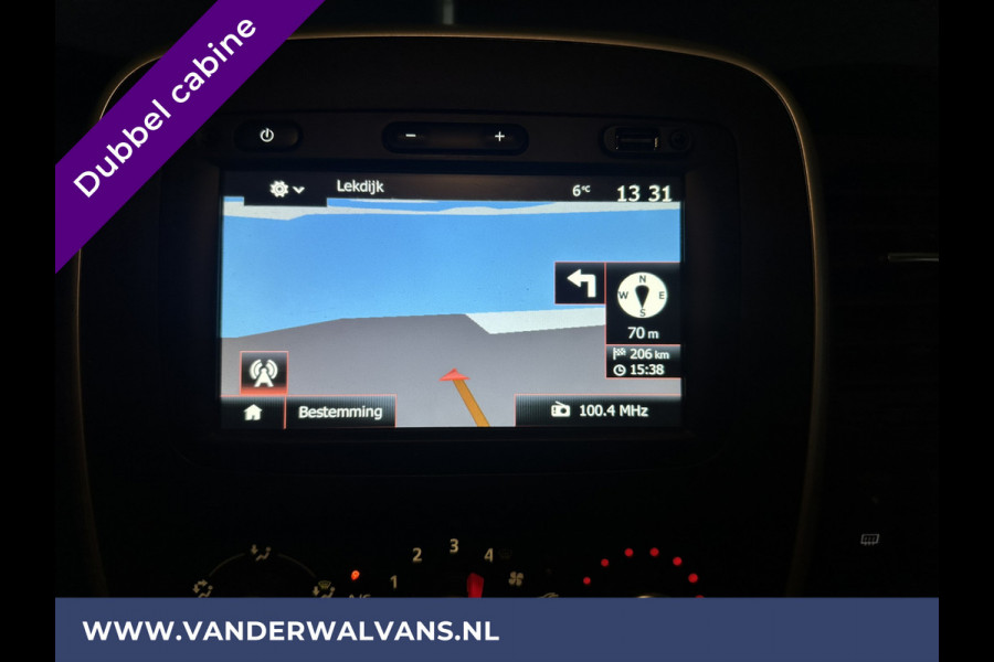 Renault Trafic 2.0 dCi 120pk **BPM VRIJ voor de Ondernemer** L2H1 Dubbele Cabine Euro6 Airco | 6-Zits | LED | 2x zijdeur | Camera | Navigatie | Trekhaak, Parkeersensoren