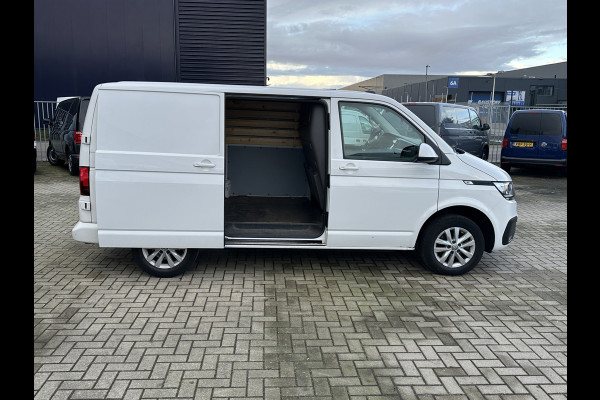 Volkswagen Transporter 2.0 TDI 150 PK **BPM VRIJ** AUTOMAAT EURO6 L1H1 Carplay/achteruitrijcamera