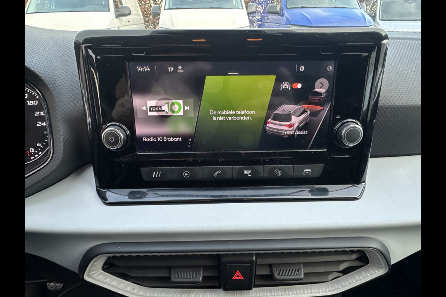 Seat Arona 1.0 TSI Style  Cruise control/ CarPlay