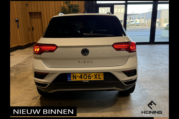 Volkswagen T-Roc 1.0 TSI Style Business Camera, Apple-carplay, Navi, Elektrische klep, Adaptive-Cruise.