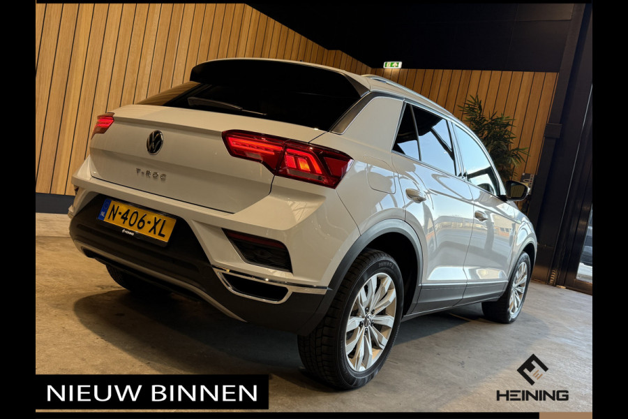 Volkswagen T-Roc 1.0 TSI Style Business Camera, Apple-carplay, Navi, Elektrische klep, Adaptive-Cruise.