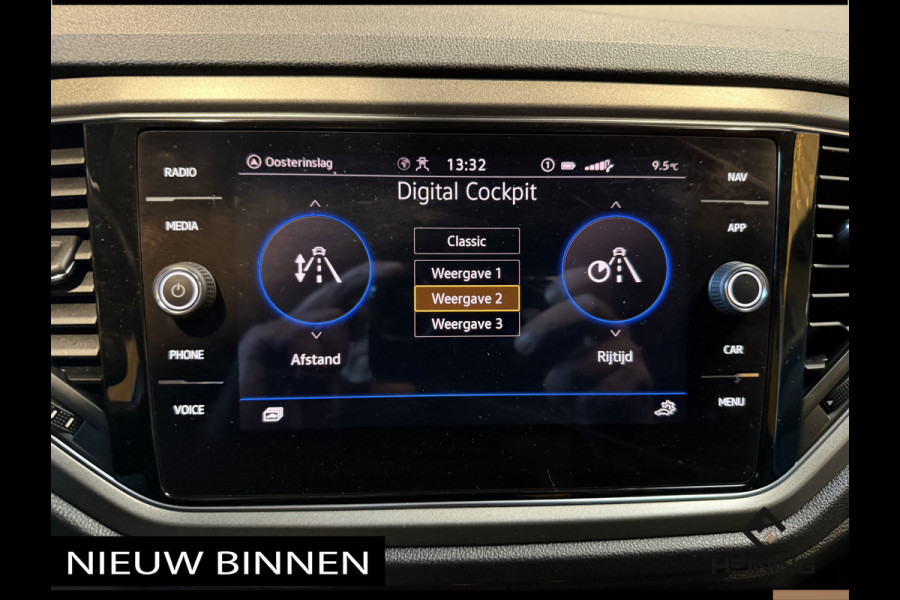 Volkswagen T-Roc 1.0 TSI Style Business Camera, Apple-carplay, Navi, Elektrische klep, Adaptive-Cruise.