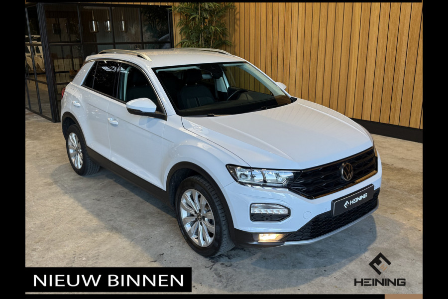 Volkswagen T-Roc 1.0 TSI Style Business Camera, Apple-carplay, Navi, Elektrische klep, Adaptive-Cruise.