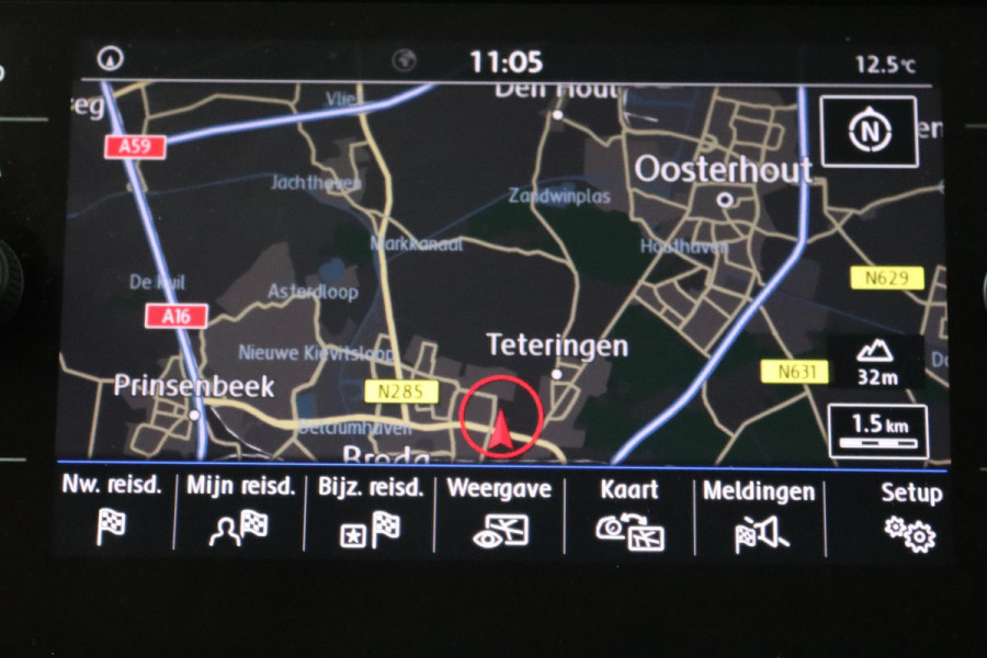 Volkswagen T-Roc 1.5 TSI Sport Automaat (DIGITALE COCKPIT, STOELVERWARMING, CAMERA, PDC, 1e EIGENAAR, GOED ONDERHOUDEN)