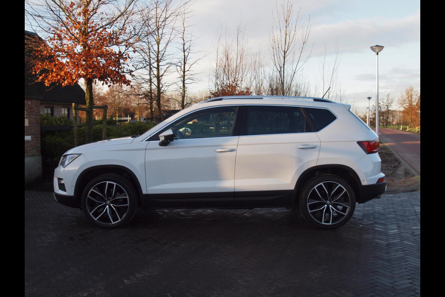 Seat Ateca 1.4 EcoTSI Xcellence | Panoramadak | Camera | Apple Carplay | Cruise Control | Leer |