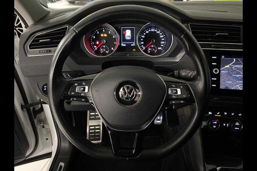 Volkswagen Tiguan 1.4 TSI Join Trekhaak wegklapbaar / Stoelverwarming / adaptive cruise controle