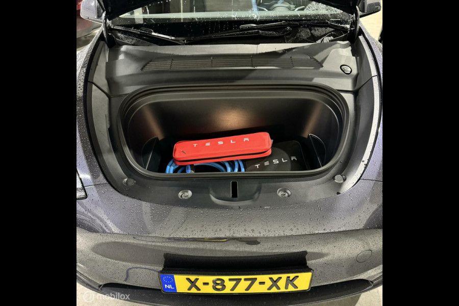 Tesla Model Y RWD GRIJS MiC MMX PACK AMD RYZEN LFP