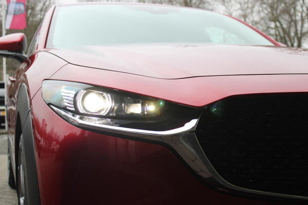 Mazda CX-30 2.0 e-SkyActiv-X M Hybrid 180PK LUXURY | BOSE AUDIO SYSTEM | TREKHAAK | ELEKTRISCH BEDIENBARE STOEL MET GEHEUGEN FUNCTIE | NAVIGATIE | HEAD UP DISPLAY | ALL SEASON BANDEN | CLIMATE CONTROL | ADAPTIVE CRUISE CONTROL | ELEKTRISCH BEDIENBARE ACHTERKLEP | DODEHOEK DETECTIE | STOEL VERWARMING |