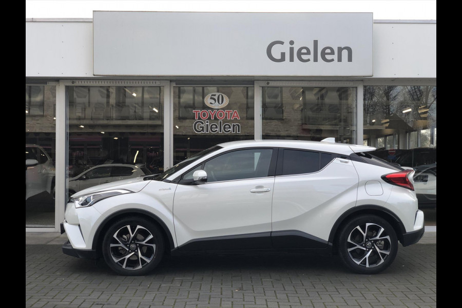 Toyota C-HR 1.8 Hybrid Dynamic | Eerste eigenaar, Navigatie, Stoelverwarming, 18 inch, Privacy Glass, Parelmoer wit, DAB