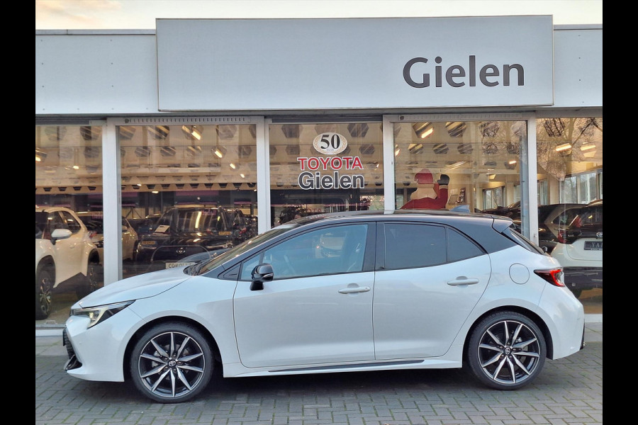 Toyota Corolla 1.8 Hybrid 140pk GR Sport | Eerste eigenaar, Half Leer, LED, Stoelverwarming, Parkeersensoren, Keyless, Parelmoer wit